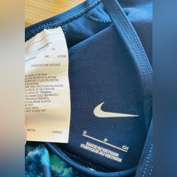 NEW Nike Women’s Earth Dye Layered Tankini Swim Top in Midnight Navy Size Small - Picture 8 of 16
